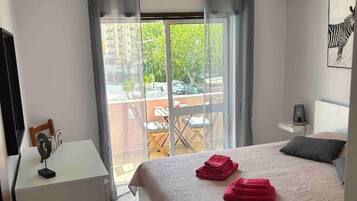 2 bedrooms, iron/ironing board, travel crib, WiFi