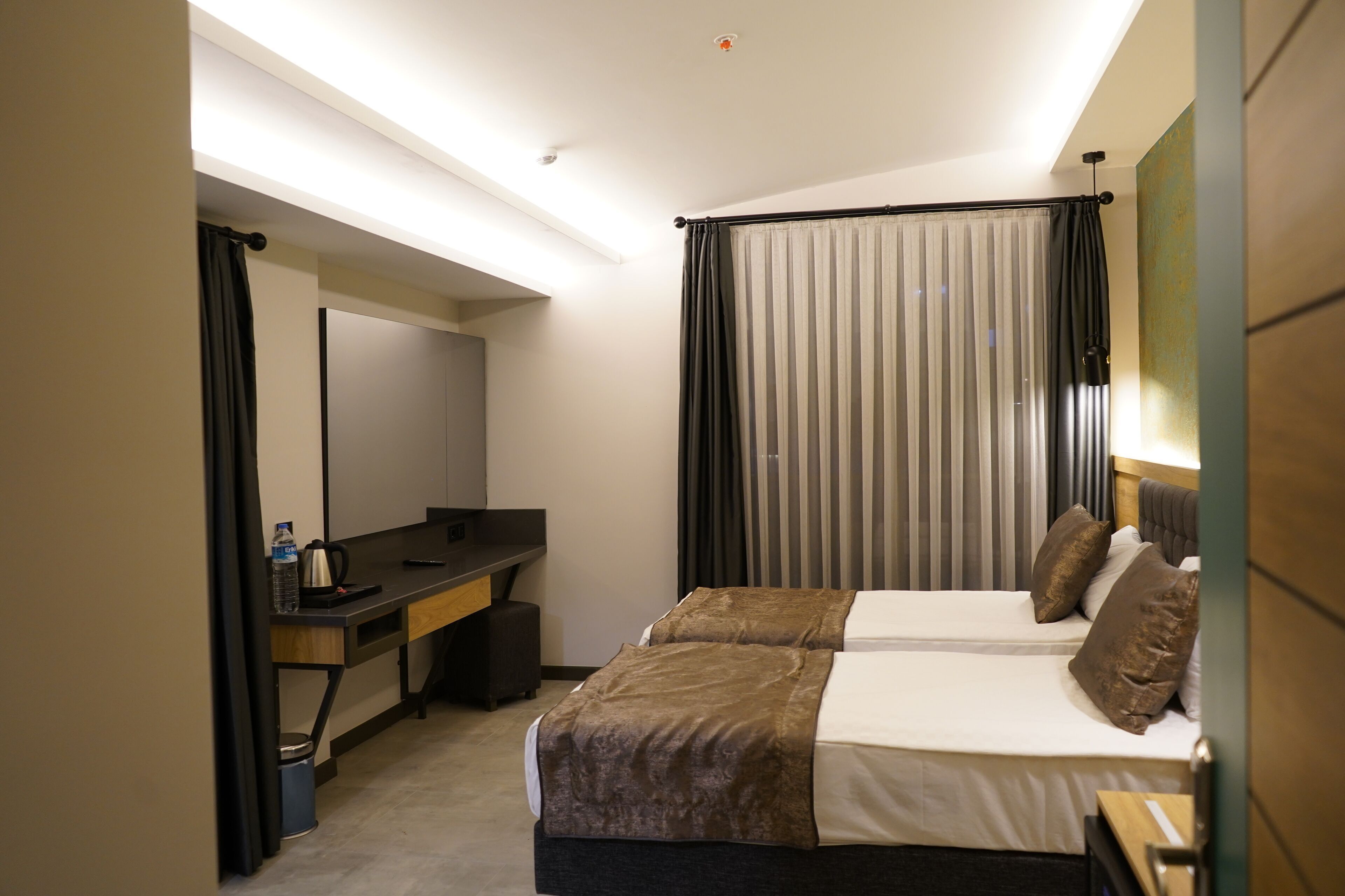 Minibar, in-room safe, blackout drapes, soundproofing
