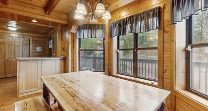 Cabin w/hot tub, 2 decks, gazebo, game room, & fire pit +free attraction tickets