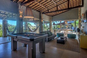 Luxury House | Games room - Casa na Praia de Taíba por Carpediem (São Gonçalo do Amarante)
