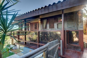 Luksustalo | Ulkopuoli