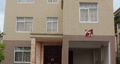 Jinqiu Holiday Hotel