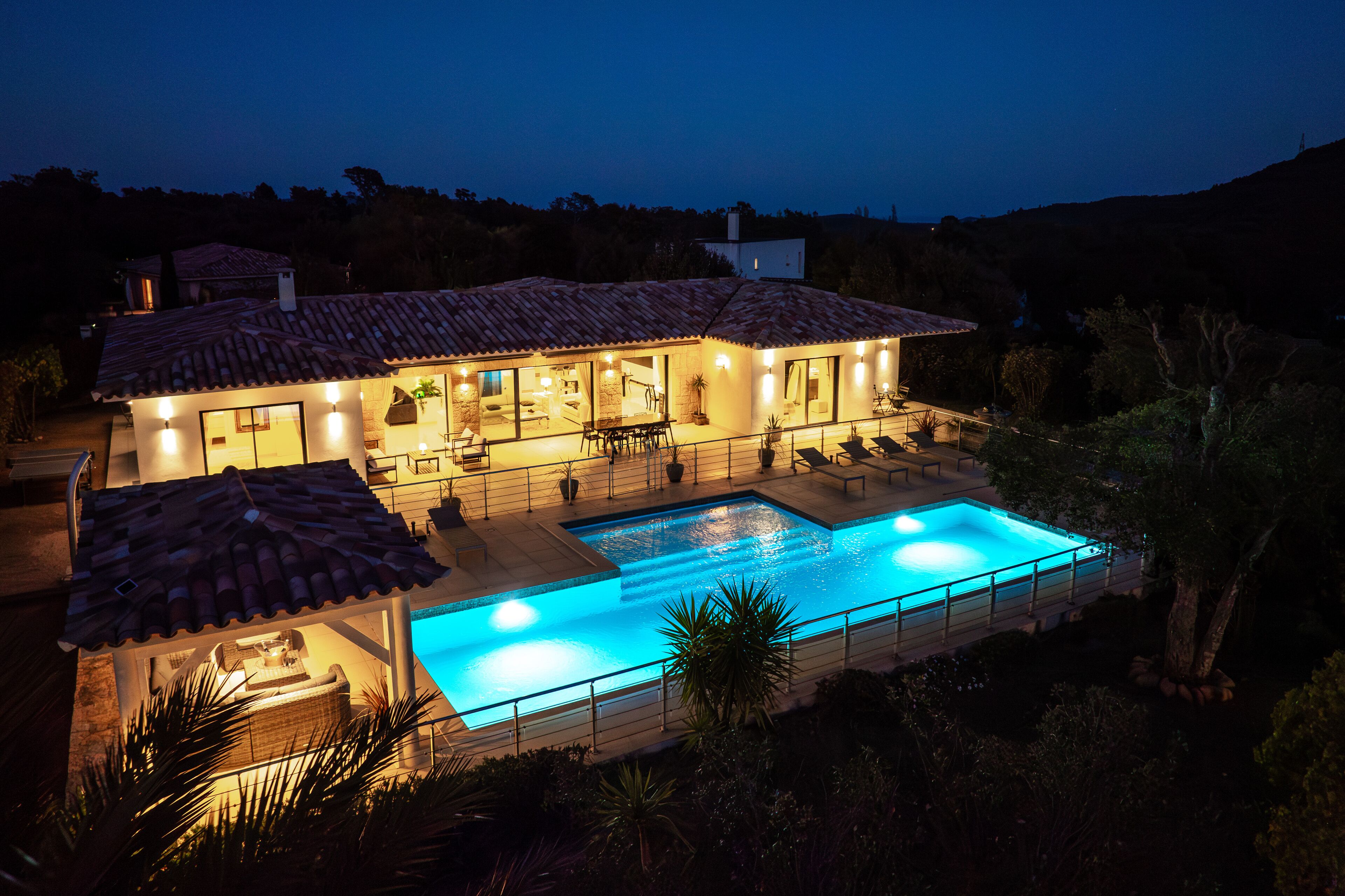 Piscine extérieure, piscine chauffée