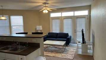 Standard Apartment | Living area | LED TV, streaming services