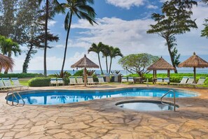 Pool - Beautiful Ocean View Studio Top 3rd Floor (Kapaa)