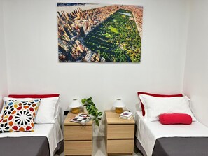 3 chambres, fer et planche à repasser, Wi-Fi, literie fournie