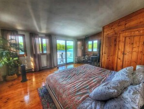 3 多间卧室、旅行婴儿床、免费 WiFi、床单
