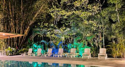 Grand Park Manuel Antonio