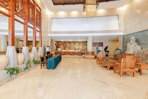 Interior - Lefujiarijjiud (Wuzhishan)