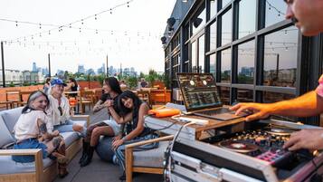 2 bar/lounge, bar panoramico