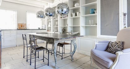 Waterfront Family Villa - Close to Amsterdam