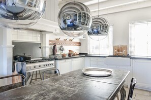 Dining - Waterfront Family Villa - Close to Amsterdam (Vreeland)