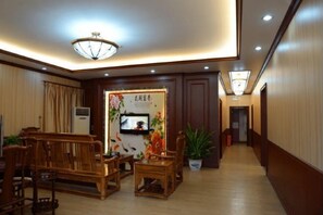 Room - Feilong Holiday Hotel (Xinxing)