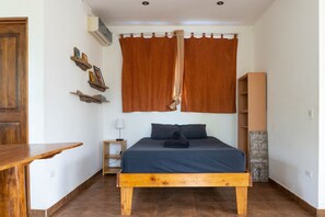 Studio Suite Keluarga, 1 kamar tidur | Wi-Fi gratis dan seprai linen