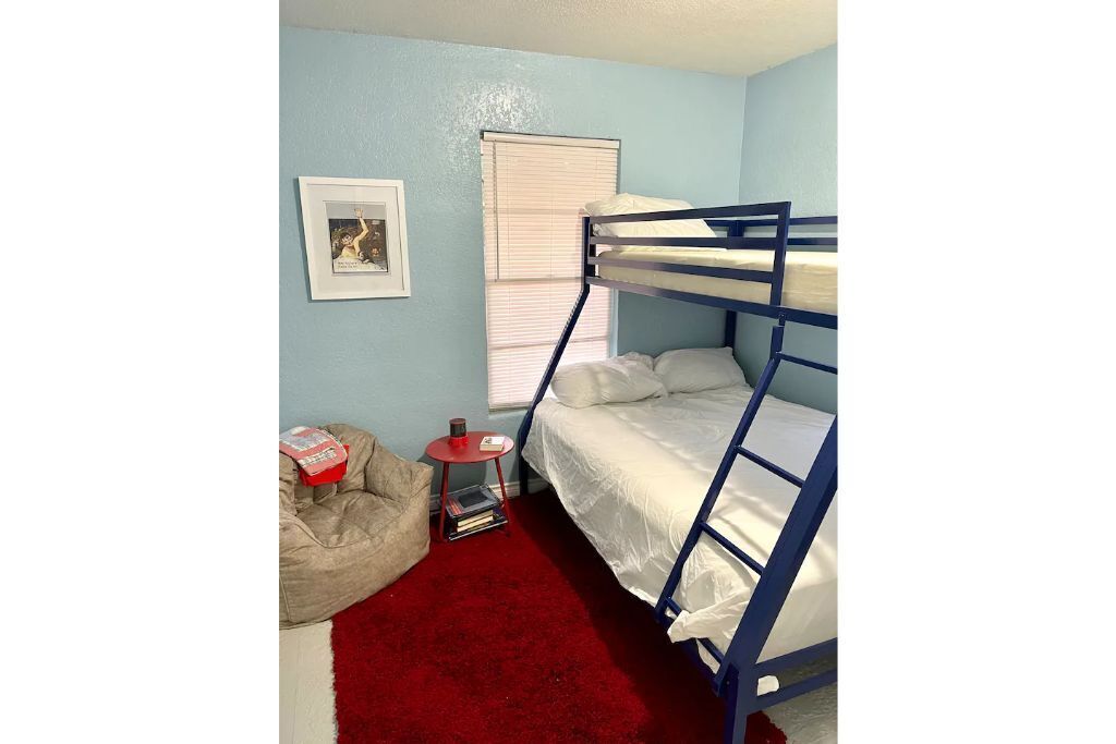 4 Schlafzimmer, Bügeleisen/Bügelbrett, kostenloses WLAN, Bettwäsche