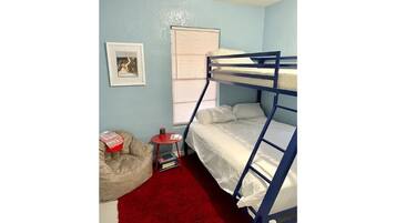 4 chambres, fer et planche Ă repasser, Wi-Fi gratuit, draps fournis