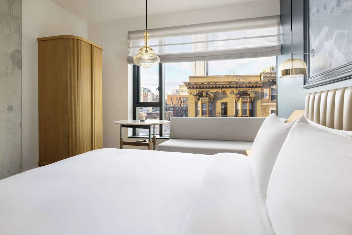 Egyptian cotton sheets, premium bedding, down comforters, minibar