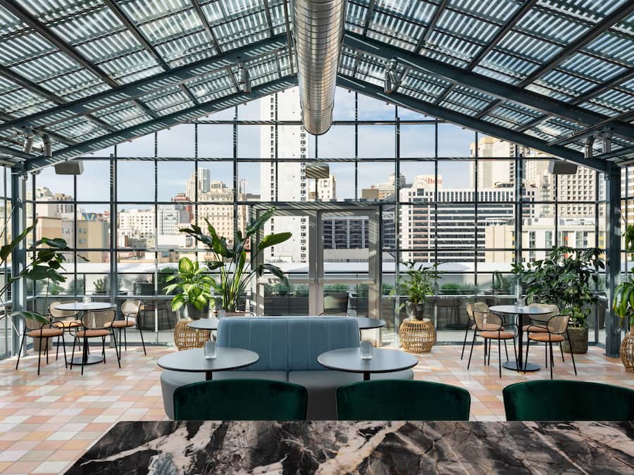 2 Bars/Lounges, Cocktailbar