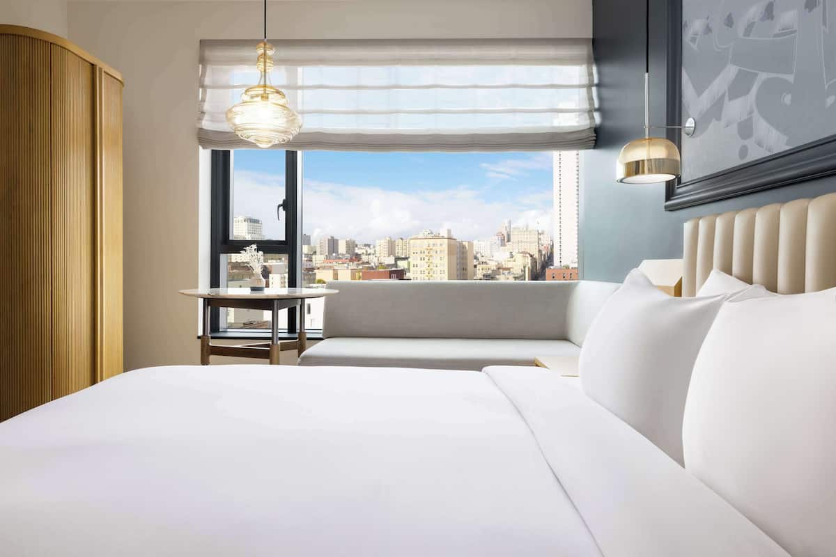 Skyline King | View from room