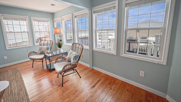 Unclassified image, 1 of 34, button - Land's End Retreat by Sea Scape Properties (Carolina Beach)
