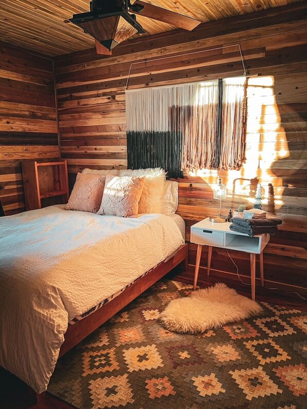 2 室のベッドルーム、アイロン / アイロン台、旅行用ベビーベッド、WiFi