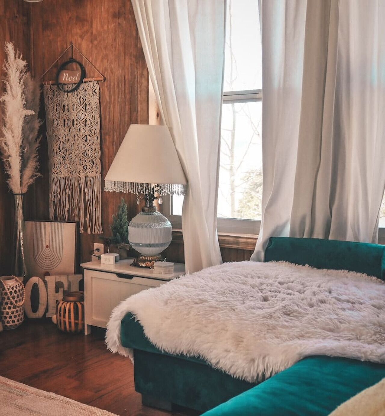 2 bedrooms, iron/ironing board, travel cot, WiFi