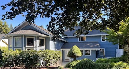 Sleeps 20+ Hillsboro, Beaverton big and spacious 7 bedrooms