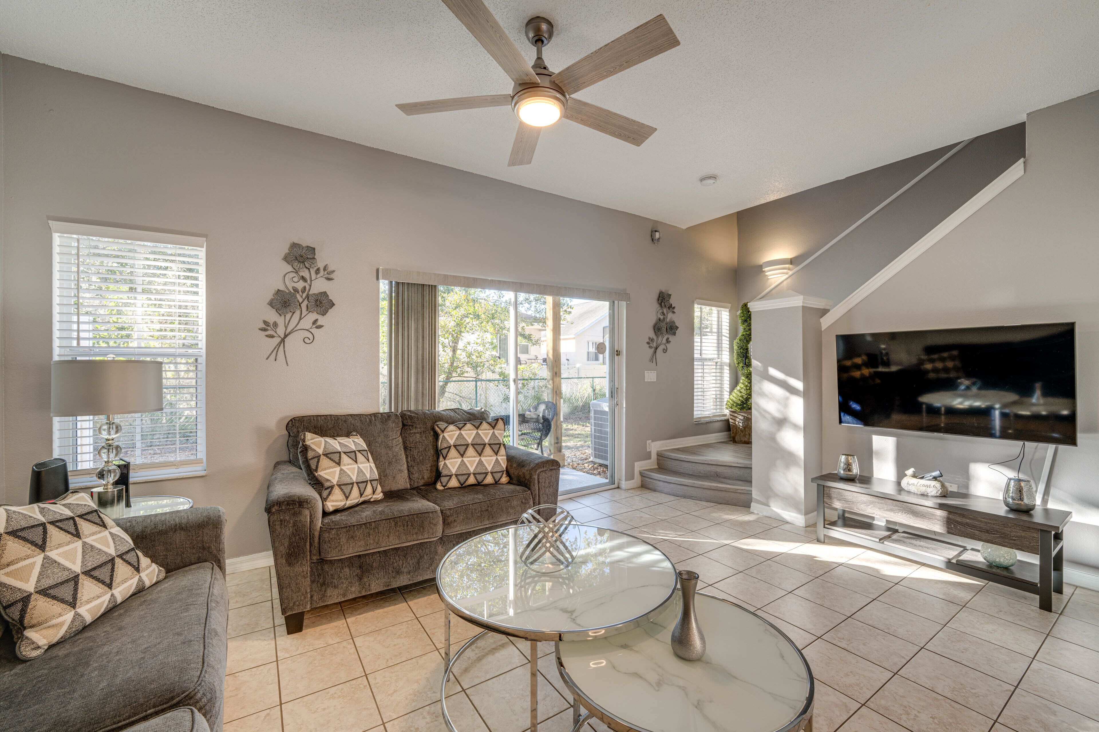 Kissimmee Home w/ Pool Access ~ 9 Mi to Disney!