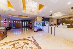 Unclassified image, 2 of 38, button - RONGDE (Hohhot Drum Tower, Jiangjun Yashu Metro Station) (Hohhot)