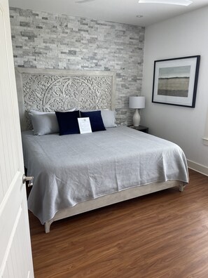 3 bedrooms, iron/ironing board, travel cot, free WiFi
