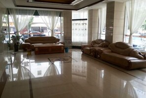 Unclassified image, 2 of 10, button - Sunday Business Hotel (Huazhou)