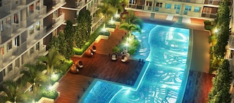 1 BR Fully Furnished Condo across MOA with Pool and Parking - Shore 3, Unit 1145