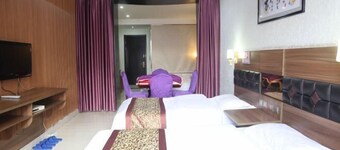 Deli Business Hotel