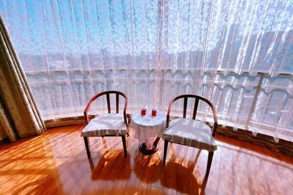 Dining - Xinfeng Hotel (Laoting)