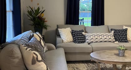 Newly Renovated - Thomasville Getaway - Large Fenced Backyard