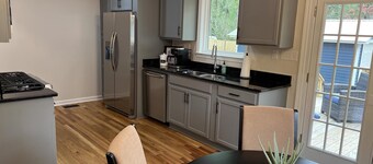 Newly Renovated - Thomasville Getaway - Large Fenced Backyard