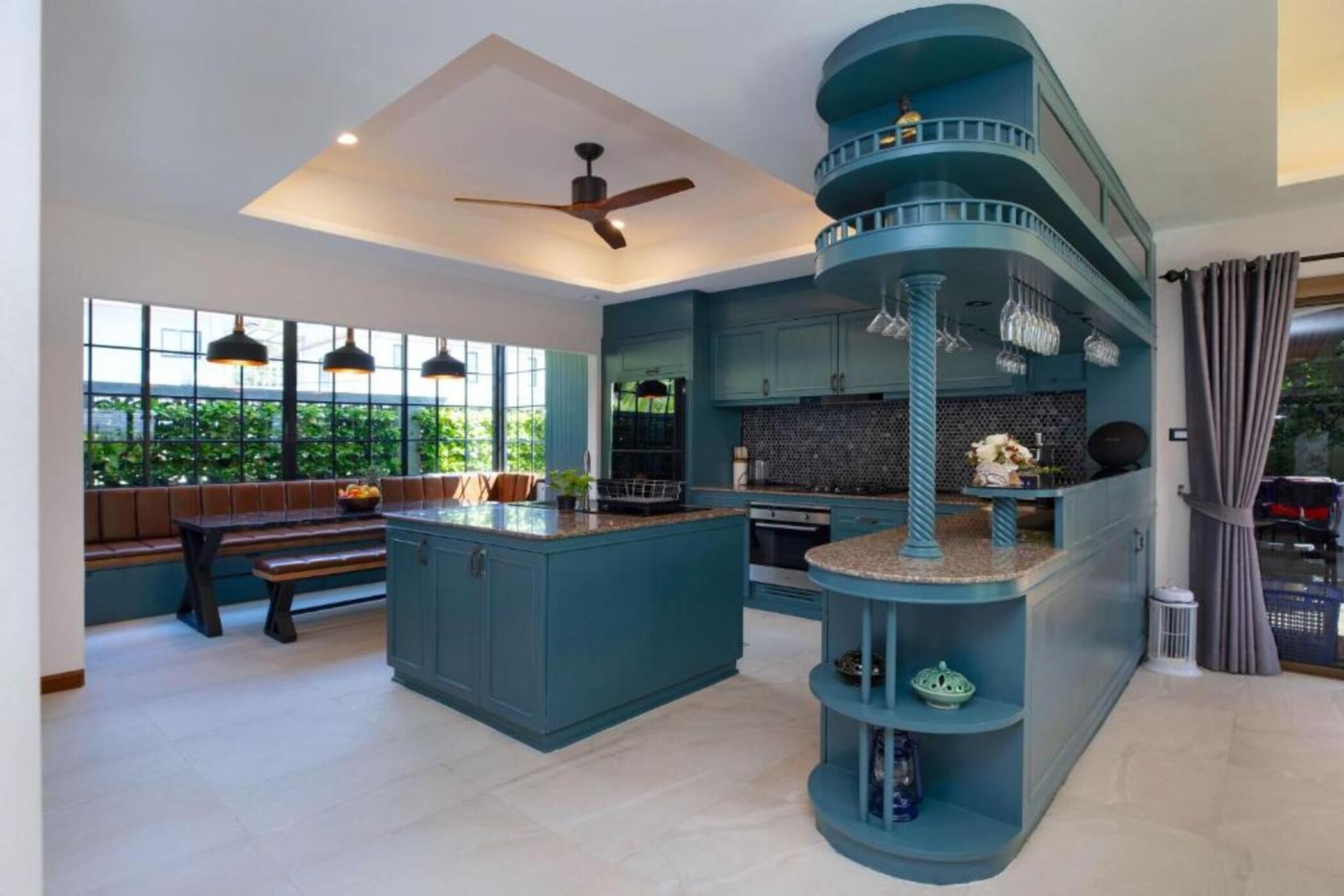 Deluxe Villa | Private kitchen | Fridge, microwave, stovetop, dishwasher