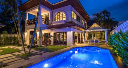 Havana Pool Villa with Gym and Billiard