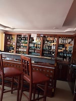 Bar (en la propiedad)