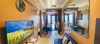 1 BR Fully Furnished Condo Across MOA with Pool and Parking - S Res. Unit 0911