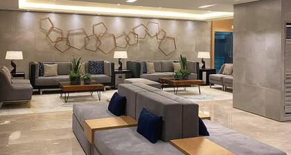1 BR Fully Furnished Condo Across MOA with Pool and Parking - S Res. Unit 0911