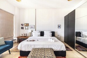 2 bedrooms, iron/ironing board, free WiFi, bed sheets - Breathtaking Sea View, Beachfront 2 BDR Apt in JBR (Jumeirah Beach Residences)