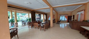 Hotel Widodo Tustiyani 4