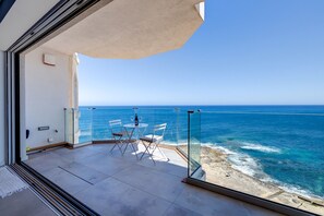 Apartment (3 Bedrooms) | Speisen im Freien