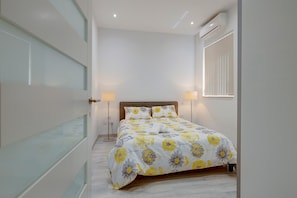 Huoneisto (3 Bedrooms) | 3 makuuhuonetta, Wi-Fi, vuodevaatteet