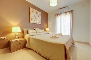 2 多间卧室、WiFi、床单