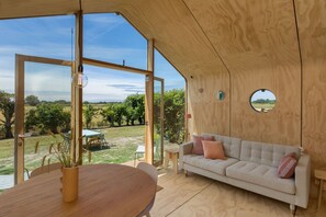 Living area - Tiny House in Zeeland near Oranjezon Dunes (Vrouwenpolder)
