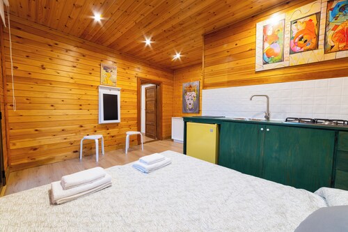 Villa Rosemary –Chalet Garden, wooden chalet with pool, near the Stagnone Lagoon