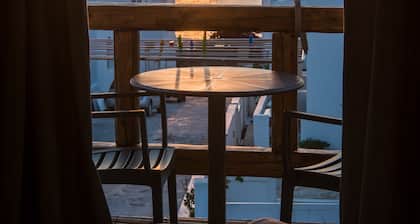 Piperaki Project Paros