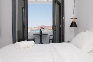 Superior Double Room, Sea View | In-room safe, individually furnished, desk, laptop workspace - Piperaki Project Paros (Paros)